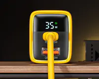 WEKOME WP-U25 Super brzi Strujni GaN Punjač, 2-porta USB (3.0 i 3.1 Tip-C) 35W, sa displejom, žuti  - Thumbnail 2