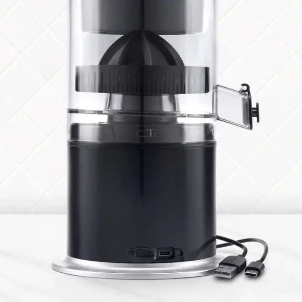 UFESA Cediljka za citruse Ufesa Squeeze&Go/punjivi/45W/crna - Slika proizvoda 2