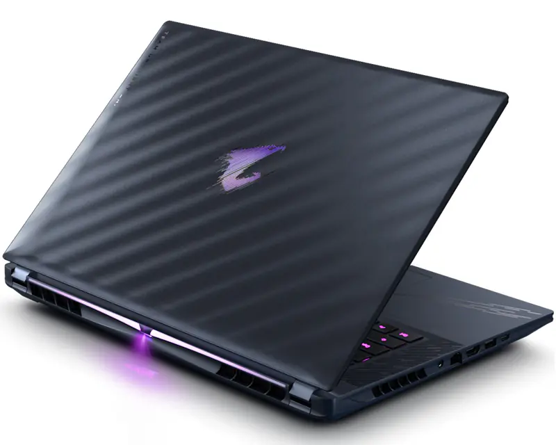 GIGABYTE AORUS MASTER 16 BZH 16 inch QHD+ OLED 240Hz 500nits Core Ultra 9 275HX 64GB 2TB SSD GeForce RTX 5090 24GB RGB Backlit Win11Pro gaming laptop - Slika proizvoda 9